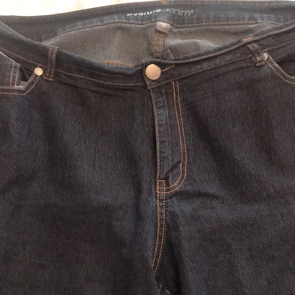 SOLD - Picture 2 of 3